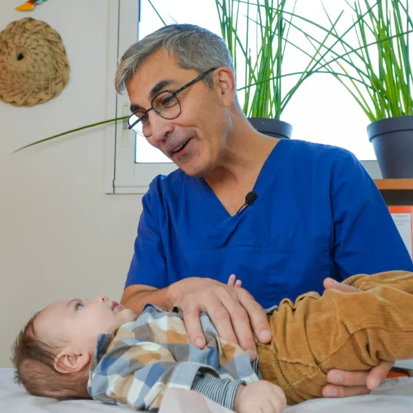 Sébastien Formateur ostéopathie pédiatrique